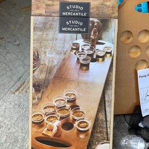 New Wooden Pong Game complete set (portable)
